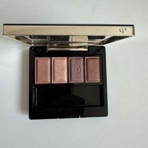 Cle De Peau Baby Universe Eyeshadow